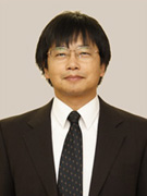 家庭教育 准教授 鈴木 啓之