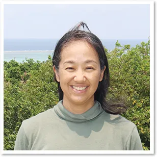 与那覇麻紀