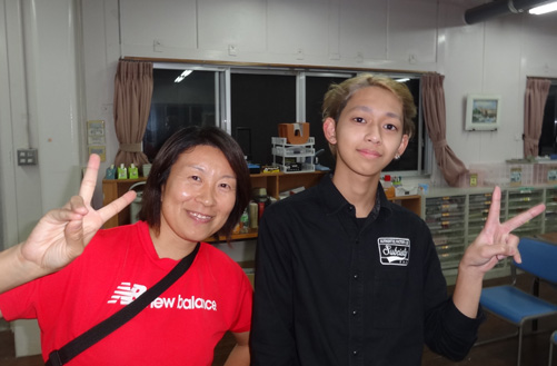 【兵庫県】ロックを聞くのが大好きな生徒さんがベースに初挑戦