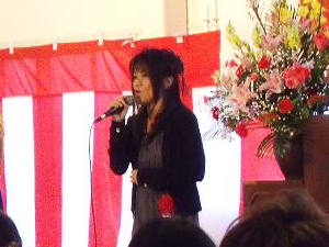 Kiyomi卒業式ライブの様子