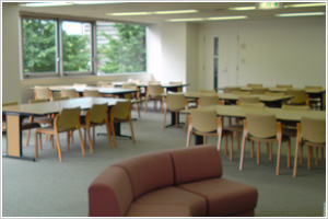 附属図書館 その他サービス｜通信大学の八洲学園大学[司書ほか、国家